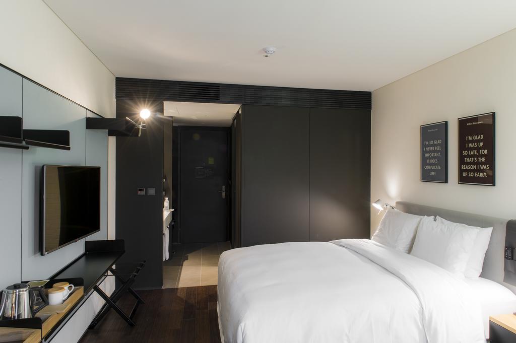Glad Yeouido Hotel Seoel Buitenkant foto
